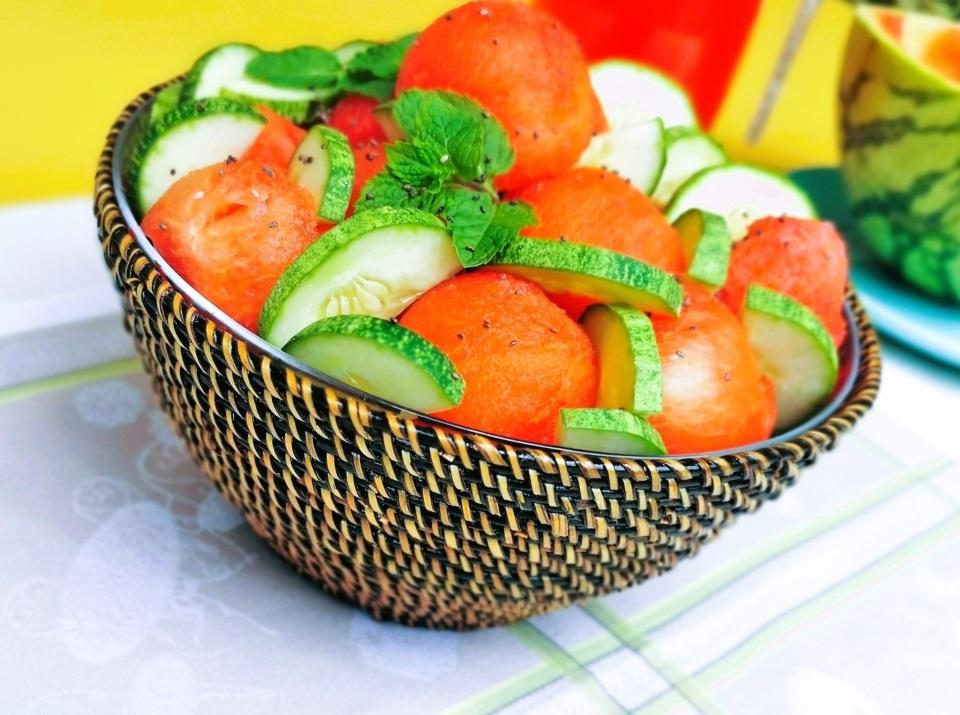 Salad Serving Bowls