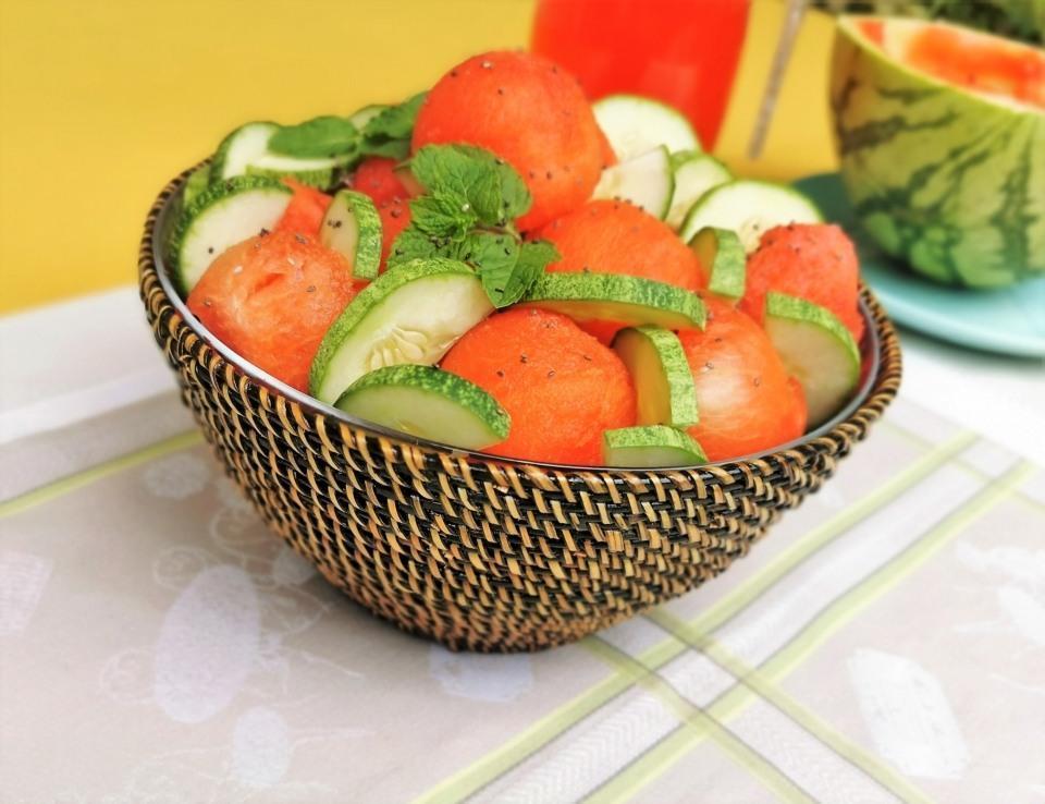 Salad Serving Bowls